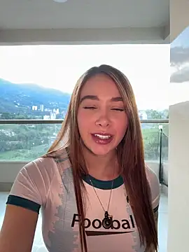 Lanataylor- online show from 17, 6, 2026