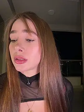 Lanataylor- online show from 7, 5, 2026