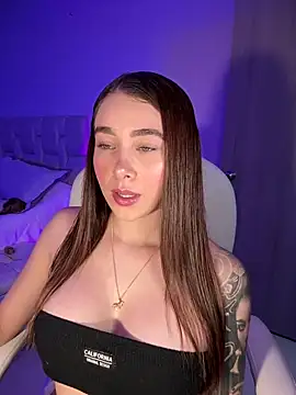 Lanataylor- online show from 19, 2, 2025