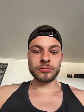 hottwoboys online show from 27, 5, 2026