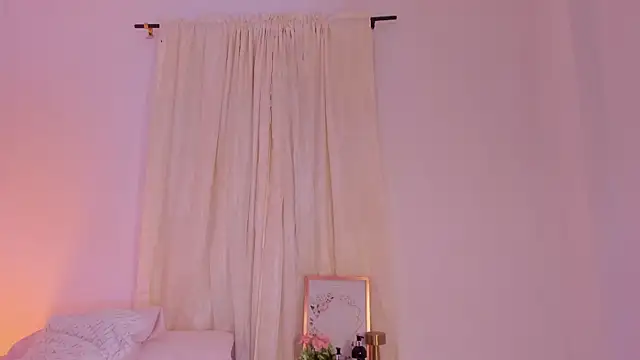 Snapshot of ninaht chatting on 10, 6, 2026 ninaht online show from 10, 6, 2026