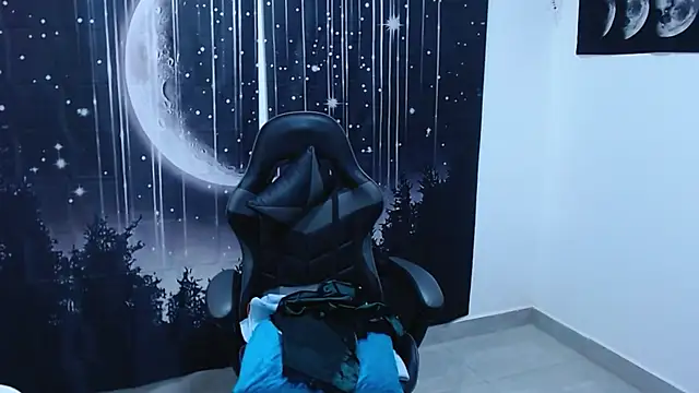 Hikaryfire online show from 9, 9, 2025