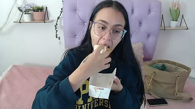 Freyja 01 online show from 19, 9, 2025