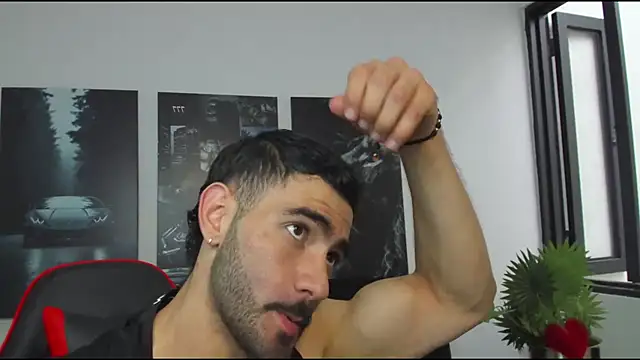 Austin bolt online show from 16, 2, 2025