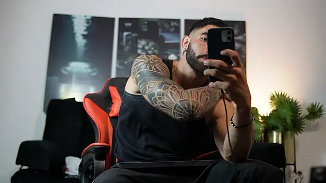 Austin bolt online show from 20, 9, 2025