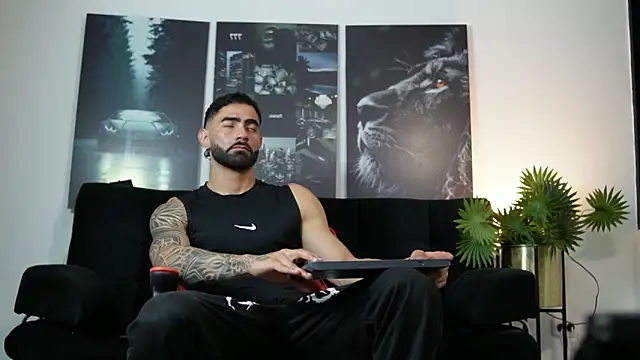 Austin bolt online show from 27, 9, 2025