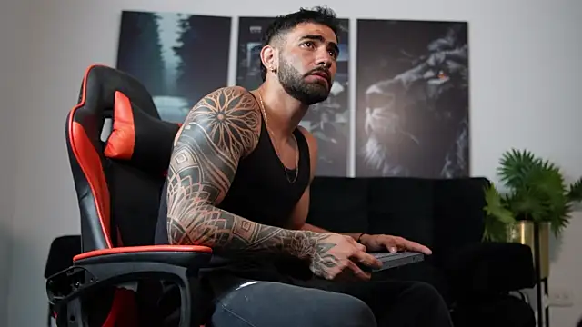 Austin bolt online show from 11, 9, 2025