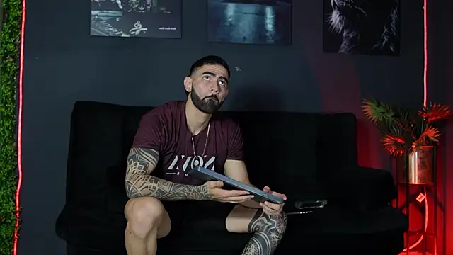 Austin bolt online show from 7, 1, 2026