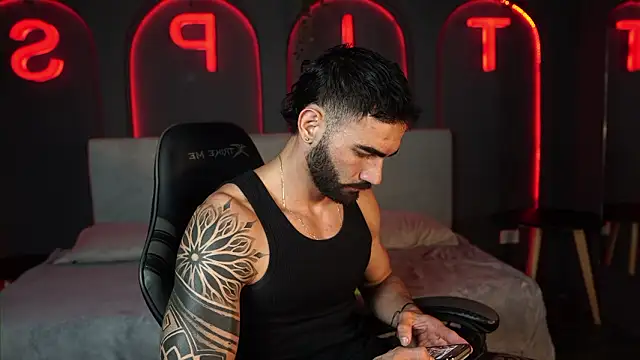 Austin bolt online show from 6, 2, 2026