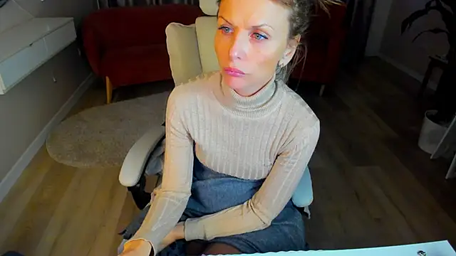 Elizabe th online show from 7, 3, 2025