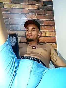 Snapshot of Dilan_1994 chatting on 22, 3, 2025 Dilan 1994 online show from 22, 3, 2025