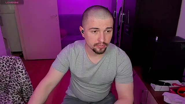 Michael Wolfborn online show from 20, 4, 2026