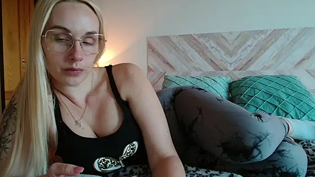 secretmuses online show from 31, 3, 2026