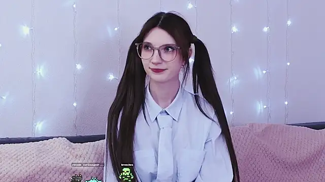 KimWilli online show from 30, 1, 2025