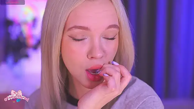  AlinaBailey online show from 23, 3, 2026