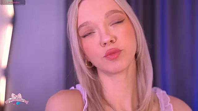  AlinaBailey online show from 26, 4, 2026