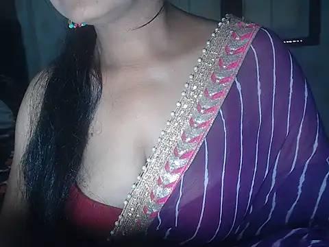 Snapshot of Indianstreamm chatting on 9, 3, 2025 Indianstreamm online show from 9, 3, 2025