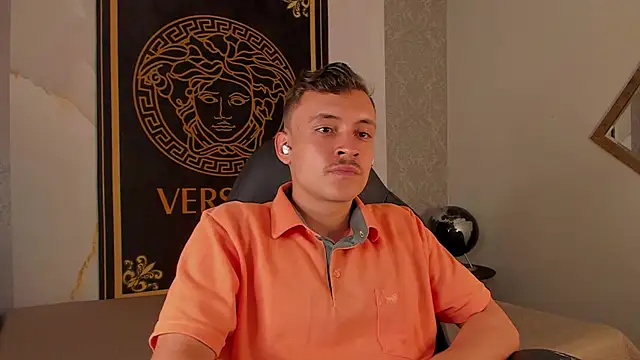 Desmon Clark online show from 25, 9, 2025