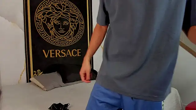 Desmon Clark online show from 27, 2, 2025