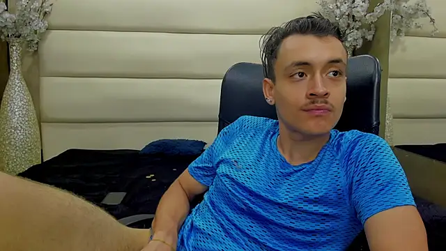 Desmon Clark online show from 11, 3, 2025