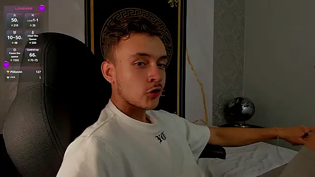 Desmon Clark online show from 6, 3, 2025