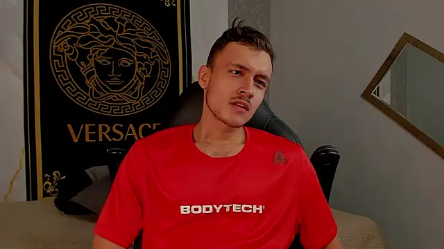 Desmon Clark online show from 6, 3, 2025