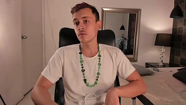 Desmon Clark online show from 18, 3, 2025