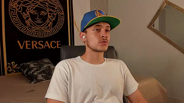 Desmon Clark online show from 23, 9, 2025