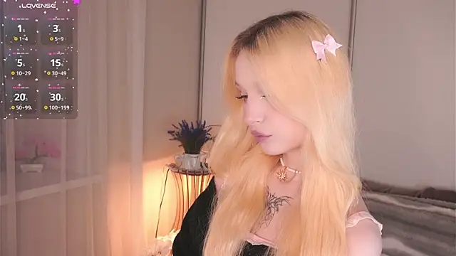 Snapshot of Naughty__Couplles chatting on 5, 2, 2026 Naughty Couplles online show from 5, 2, 2026