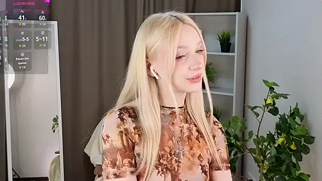 Naughty  Couplles online show from 28, 3, 2026