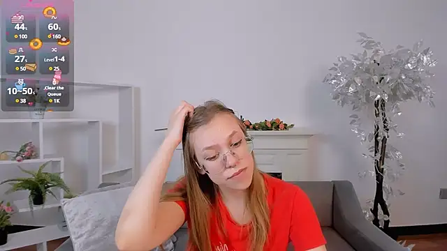 Snapshot of LayriantaVee chatting on 9, 3, 2025 LayriantaVee online show from 9, 3, 2025