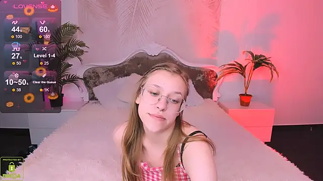 Snapshot of LayriantaVee chatting on 18, 3, 2025 LayriantaVee online show from 18, 3, 2025