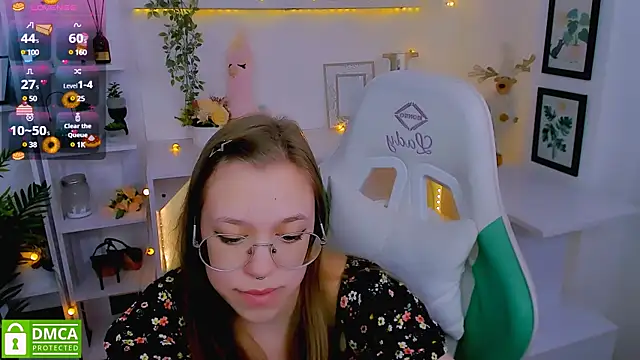 Snapshot of LayriantaVee chatting on 26, 2, 2025 LayriantaVee online show from 26, 2, 2025