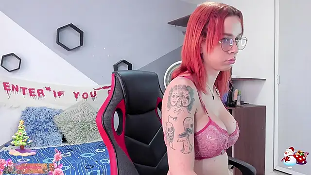 Danniela rivera online show from 17, 12, 2024