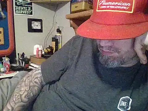 Snapshot of clitstitsandbongrips chatting on 17, 2, 2025 clitstitsandbongrips online show from 17, 2, 2025