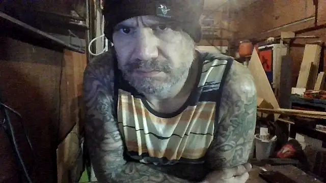 Snapshot of clitstitsandbongrips chatting on 16, 11, 2025 clitstitsandbongrips online show from 16, 11, 2025