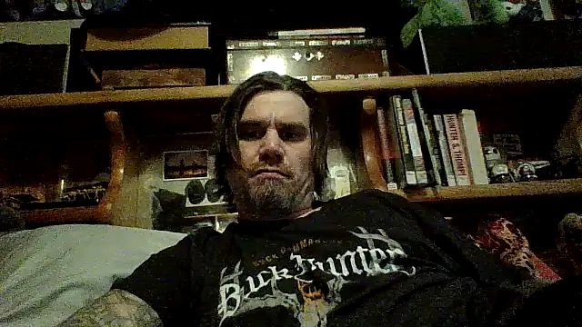 Snapshot of clitstitsandbongrips chatting on 20, 12, 2024 clitstitsandbongrips online show from 20, 12, 2024