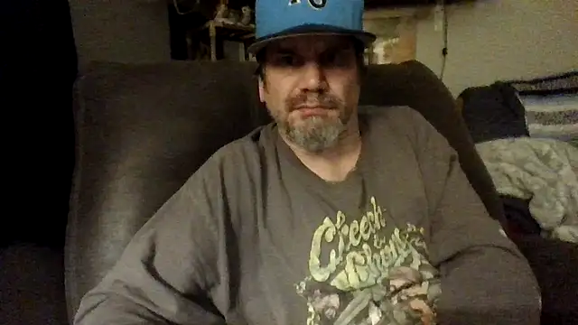 Snapshot of clitstitsandbongrips chatting on 9, 10, 2025 clitstitsandbongrips online show from 9, 10, 2025