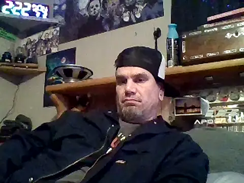 Snapshot of clitstitsandbongrips chatting on 20, 3, 2025 clitstitsandbongrips online show from 20, 3, 2025