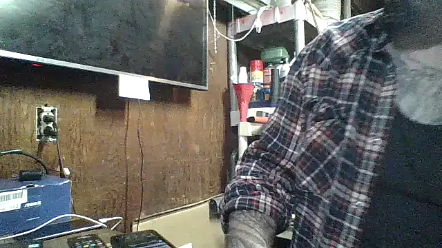 Snapshot of clitstitsandbongrips chatting on 15, 12, 2024 clitstitsandbongrips online show from 15, 12, 2024