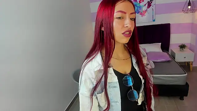 Scarlett  bell online show from 5, 2, 2026