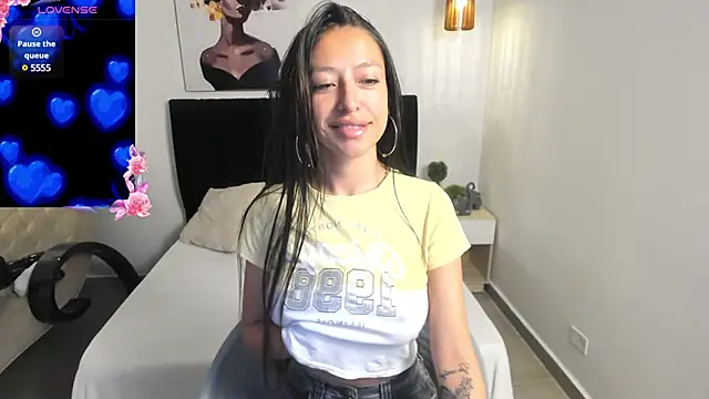 Scarlett  bell online show from 1, 3, 2025