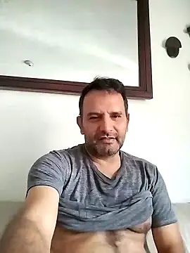 RogueTraveler online show from 13, 1, 2025