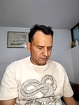 RogueTraveler online show from 7, 11, 2025