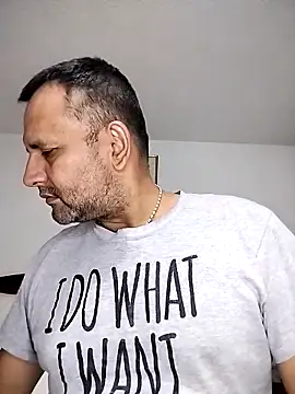 RogueTraveler online show from 21, 9, 2025