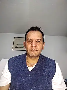 RogueTraveler online show from 28, 10, 2025