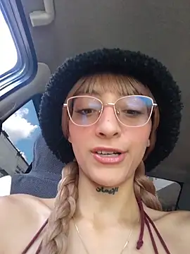 Dani pegin online show from 3, 4, 2026