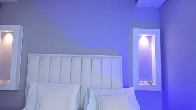 HannaPaola online show from 17, 10, 2025