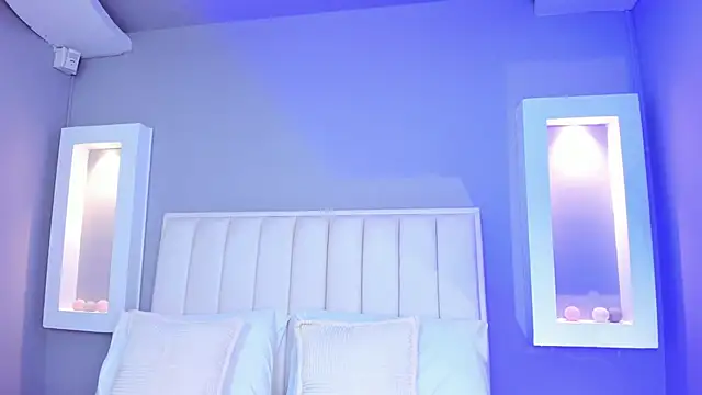 HannaPaola online show from 28, 10, 2025