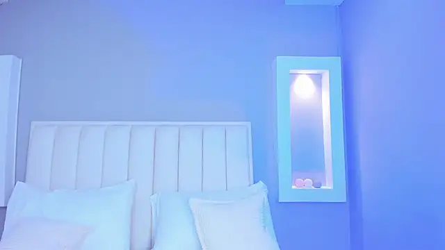 HannaPaola online show from 7, 11, 2025